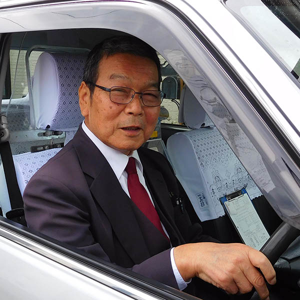 タクシー乗務員